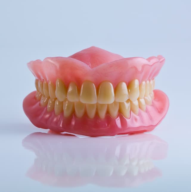 Denture-solution.jpg